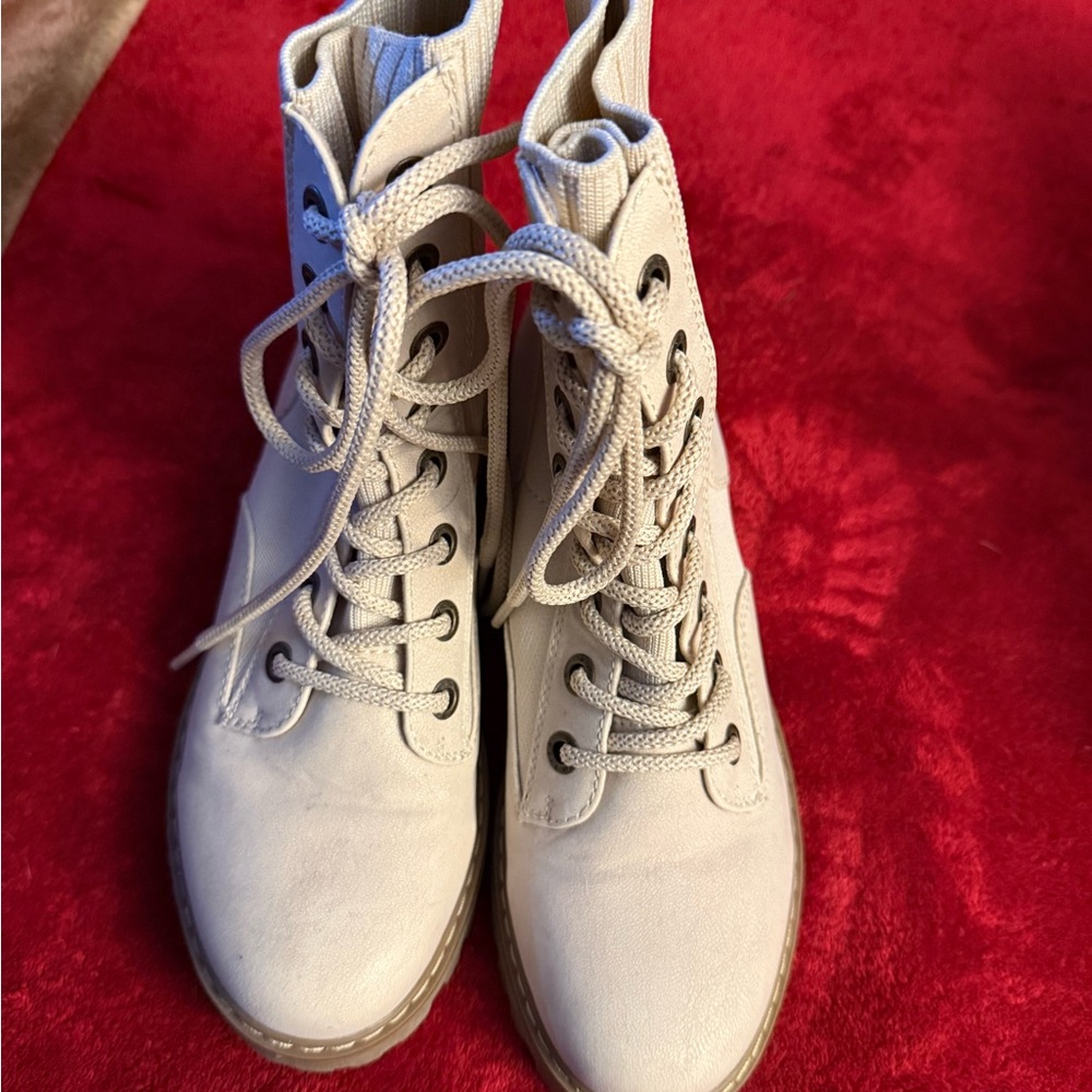 Blowfish White Lace Up Boots